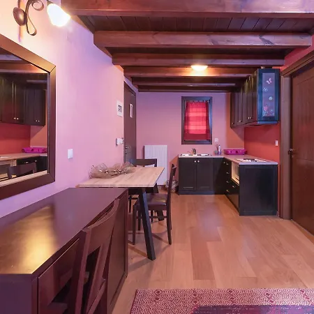 Hotel Dryades Eláti