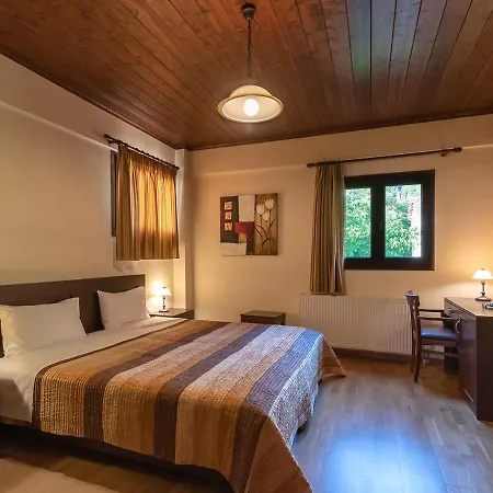 Hotel Oreades Eláti