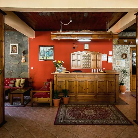 Hotel Oreades Hotel Eláti