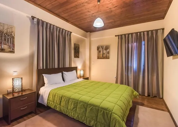 Hotel Dryades Eláti